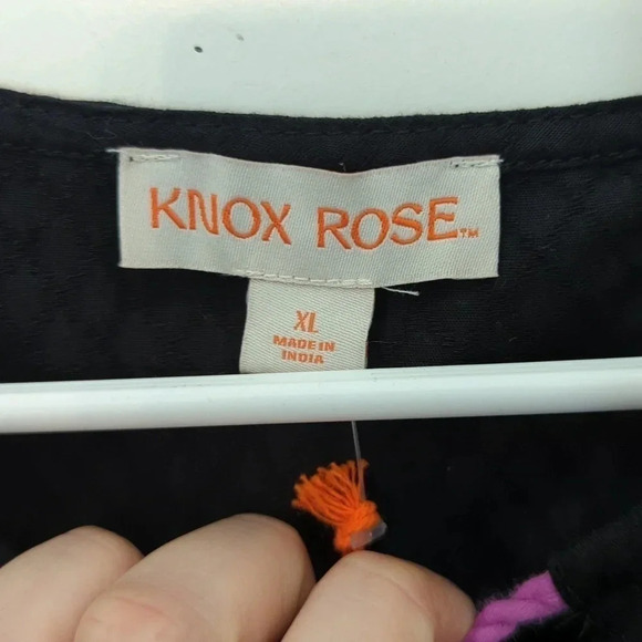 Knox Rose Women's flutter short sleeve shirt - Picture 3 of 8